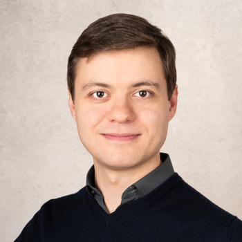 Dr. Julian Marciniak