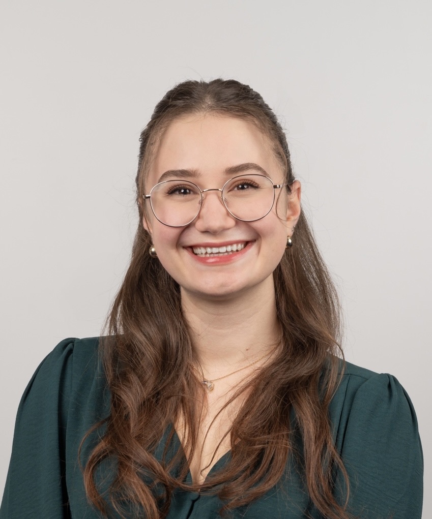  Amanda Zurkirchen